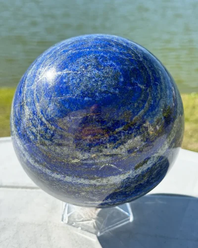 Large Blue Lapis Sphere. 11.5 LBS 13 cm (5″+)
